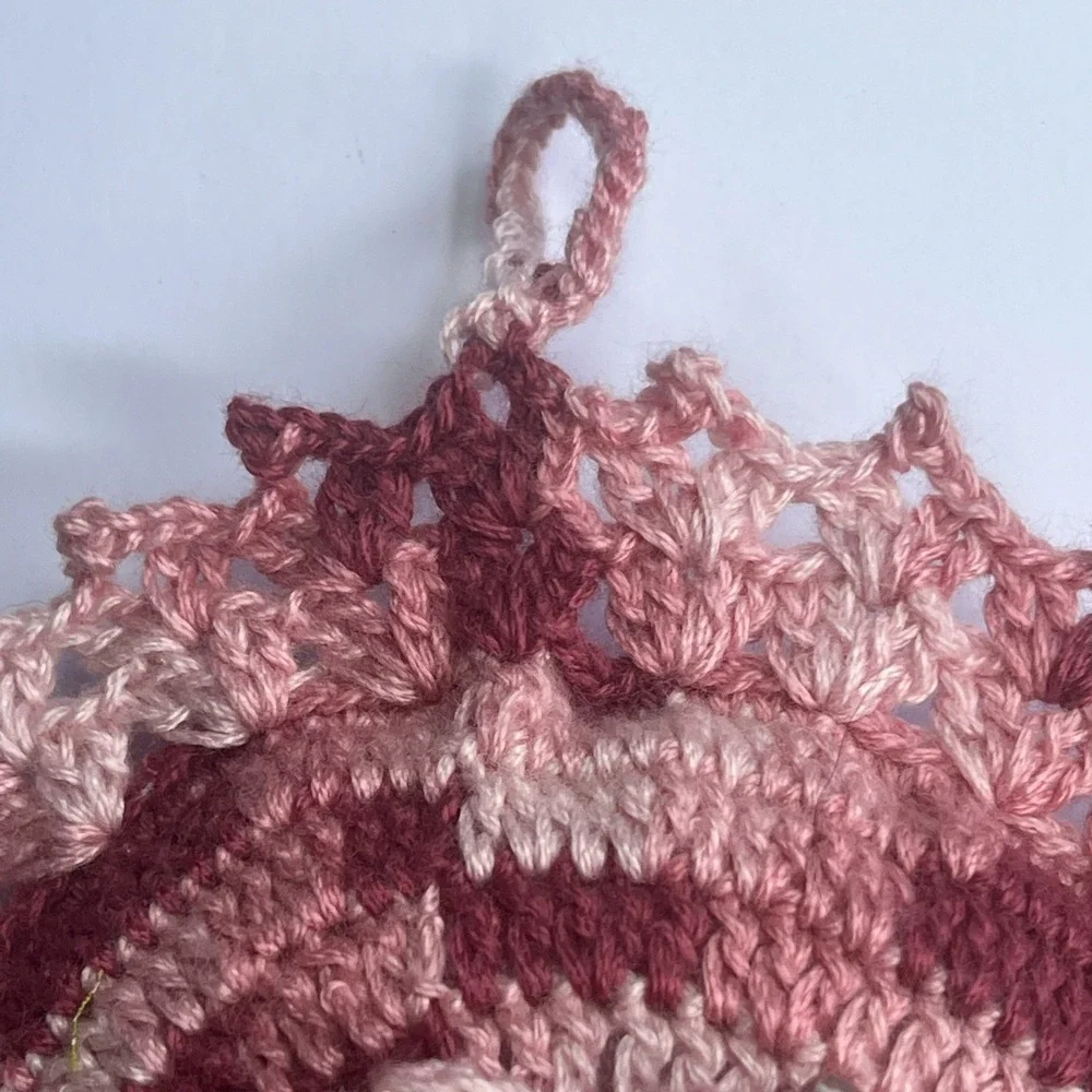 VTG Handmade Crochet Hanging Pin Cushion 3D Floral Ombre Pink Wall Decor Tassel